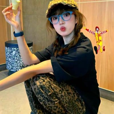 好女两头瞒
