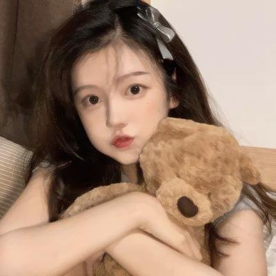姑娘， 望着我